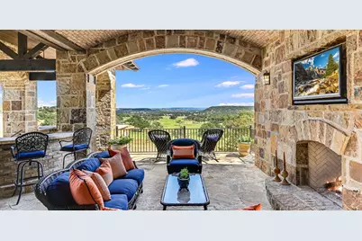 2515 Boot Ranch Circle, Fredericksburg, TX 78624 - Photo 31