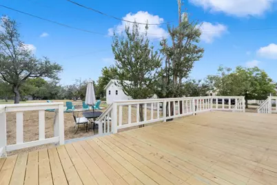 247 Sunday Circle, Fredericksburg, TX 78624 - Photo 17