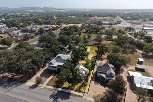 621 S Washington St, Fredericksburg, TX 78624 - Photo 45