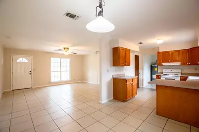 703 Dawn Lane, Fredericksburg, TX 78624 - Photo 7