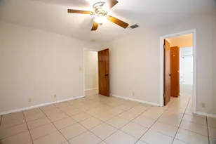 703 Dawn Ln, Fredericksburg, TX 78624 - Photo 5
