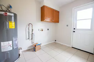 703 Dawn Ln, Fredericksburg, TX 78624 - Photo 11