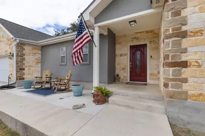 720 Northern Red Oak, Fredericksburg, TX 78624 - Photo 3