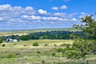 4291 E Gellermann Ln, Fredericksburg, TX 78624 - Photo 3