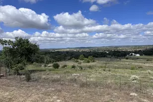4291 E Gellermann Ln, Fredericksburg, TX 78624 - Photo 9