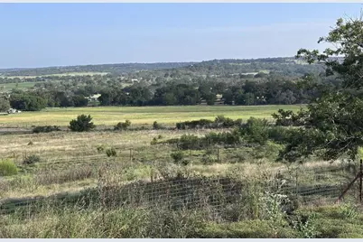 4291 E Gellermann Lane, Fredericksburg, TX 78624 - Photo 5