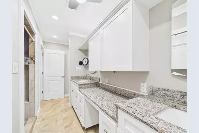1016 Luckenbach-Cain City, Fredericksburg, TX 78624 - Photo 11