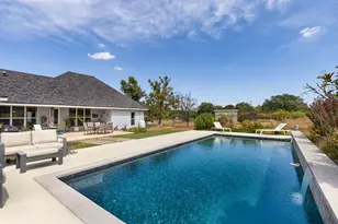 803 Comanche Rdg, Round Mountain, TX 78663 - Photo 7