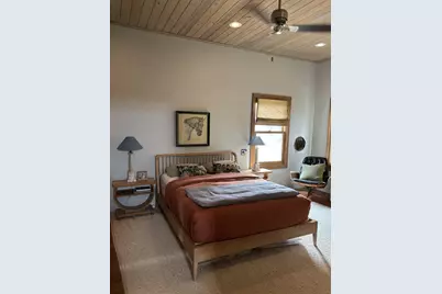 714 W Live Oak St, Fredericksburg, TX 78624 - Photo 17