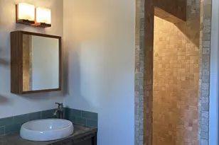 714 W Live Oak St, Fredericksburg, TX 78624 - Photo 25