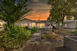 217 W Morse St, Fredericksburg, TX 78624 - Photo 35