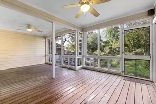 217 W Morse St, Fredericksburg, TX 78624 - Photo 23