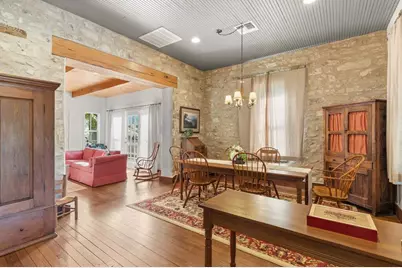 504 W Austin St, Fredericksburg, TX 78624 - Photo 13