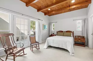 504 W Austin St, Fredericksburg, TX 78624 - Photo 5