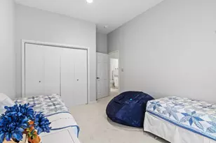 504 W Austin St, Fredericksburg, TX 78624 - Photo 23