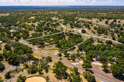 3498 Grape Creek Rd, Fredericksburg, TX 78624 - Photo 31