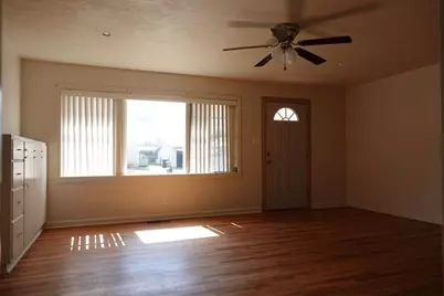 610 N Pine St, Fredericksburg, TX 78624 - Photo 13