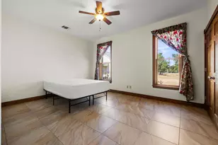 1282 Vintage Oaks Dr, Fredericksburg, TX 78624 - Photo 25