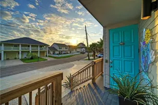 626 La Juana Ct, Port Aransas, TX 78373 - Photo 9
