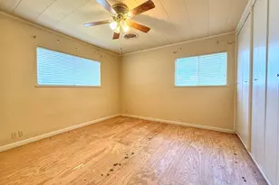 101 E Hale St, Fredericksburg, TX 78624 - Photo 11
