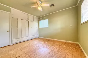 101 E Hale St, Fredericksburg, TX 78624 - Photo 13