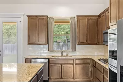 2145 Stone Meadow, Fredericksburg, TX 78624 - Photo 9