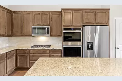 2145 Stone Meadow, Fredericksburg, TX 78624 - Photo 7