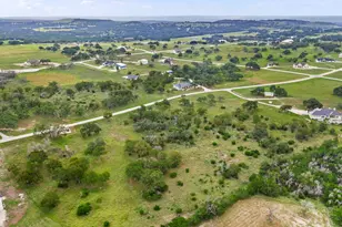 322 Axis Cir, Fredericksburg, TX 78624 - Photo 13