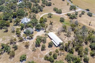 2010 Co Rd 233, Florence, TX 76527 - Photo 33