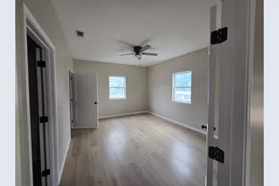 209 Tipton St, Menard, TX 76859 - Photo 11