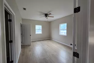 209 Tipton St, Menard, TX 76859 - Photo 11