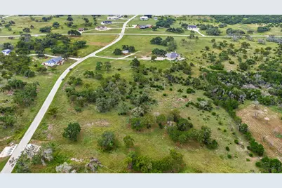 339 Axis Circle, Fredericksburg, TX 78624 - Photo 7