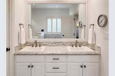 1201 Doe Run Hollow, Fredericksburg, TX 78624 - Photo 17