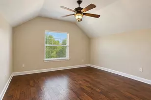 1201 Doe Run Hollow, Fredericksburg, TX 78624 - Photo 25