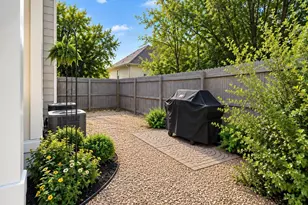 1201 Doe Run Hollow, Fredericksburg, TX 78624 - Photo 31