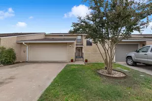 463 Summit Cir, Fredericksburg, TX 78624 - Photo 35