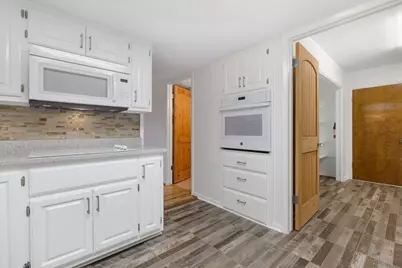 463 Summit Circle, Fredericksburg, TX 78624 - Photo 11