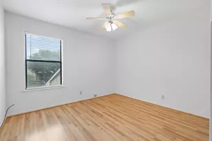 463 Summit Cir, Fredericksburg, TX 78624 - Photo 19