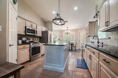 120 Stone Forest, Fredericksburg, TX 78624 - Photo 7