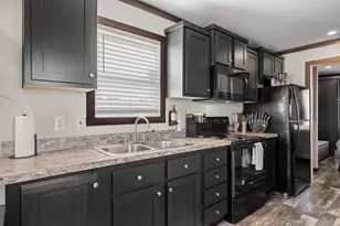 5386 Fredericksburg Rd, Fredericksburg, TX 78624 - Photo 13