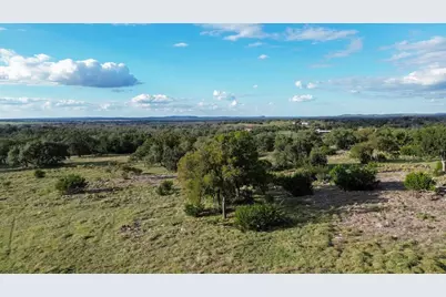 79 Thriving Oak Dr., Fredericksburg, TX 78624 - Photo 17