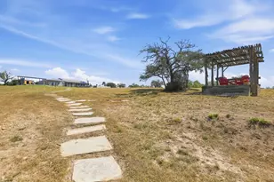 4273 N Morris Ranch Rd, Fredericksburg, TX 78624 - Photo 43