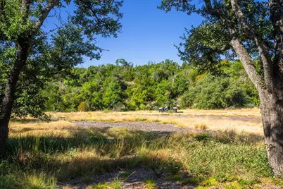 5579 Schneider-Moellering Rd, Fredericksburg, TX 78624 - Photo 21