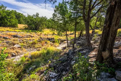 5579 Schneider-Moellering Rd, Fredericksburg, TX 78624 - Photo 17