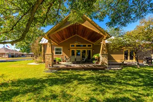 806 E Hwy St, Fredericksburg, TX 78624 - Photo 5