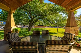 806 E Hwy St, Fredericksburg, TX 78624 - Photo 7