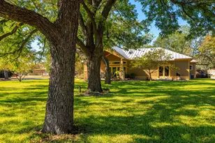 806 E Hwy St, Fredericksburg, TX 78624 - Photo 59
