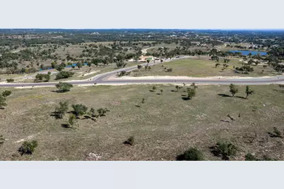716 Hagee Drive, Fredericksburg, TX 78624 - Photo 5