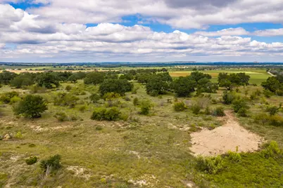 3145 N Grape Creek Rd, Fredericksburg, TX 78624 - Photo 13