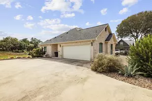 2149 Stone Oak, Fredericksburg, TX 78624 - Photo 37